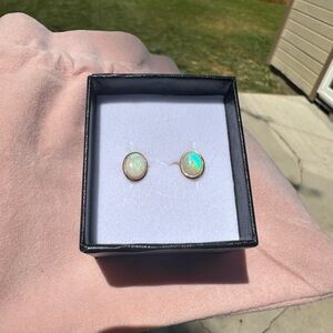 Elegant Vintage Oval Australian Solid Opal Stud Earrings in 14K Gold Setting